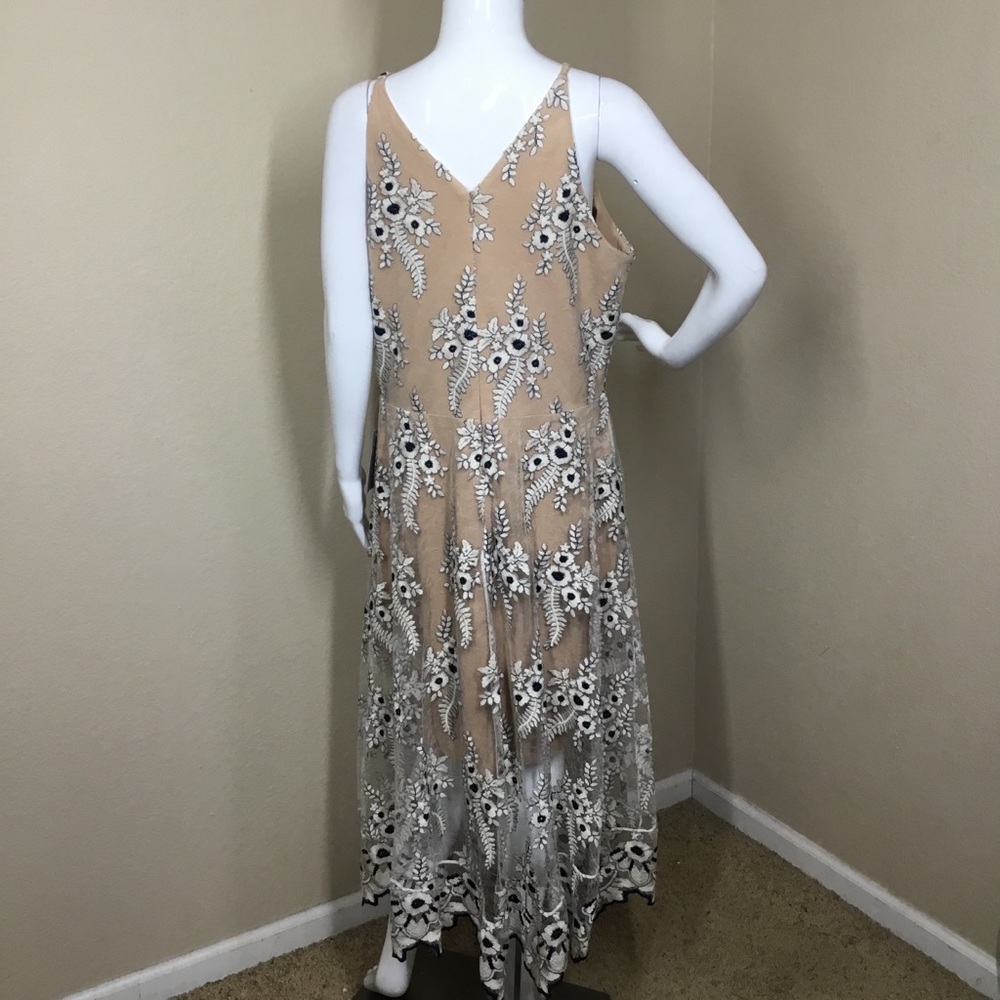 NWT Dress the Population Audrey Plunging A-line Midi Lace Sheer White Boho Dress - Picture 4 of 7